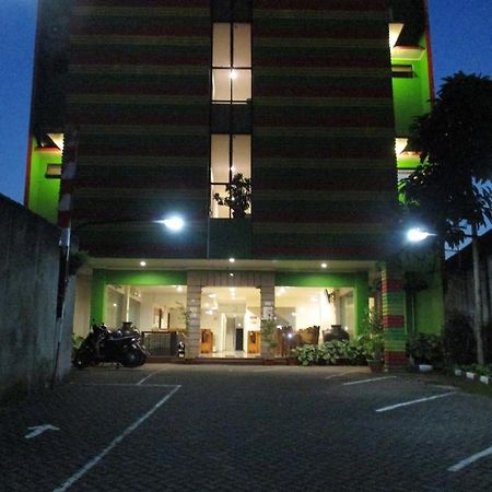 Hotel Caravan Tanah Abang Cakarta Dış mekan fotoğraf