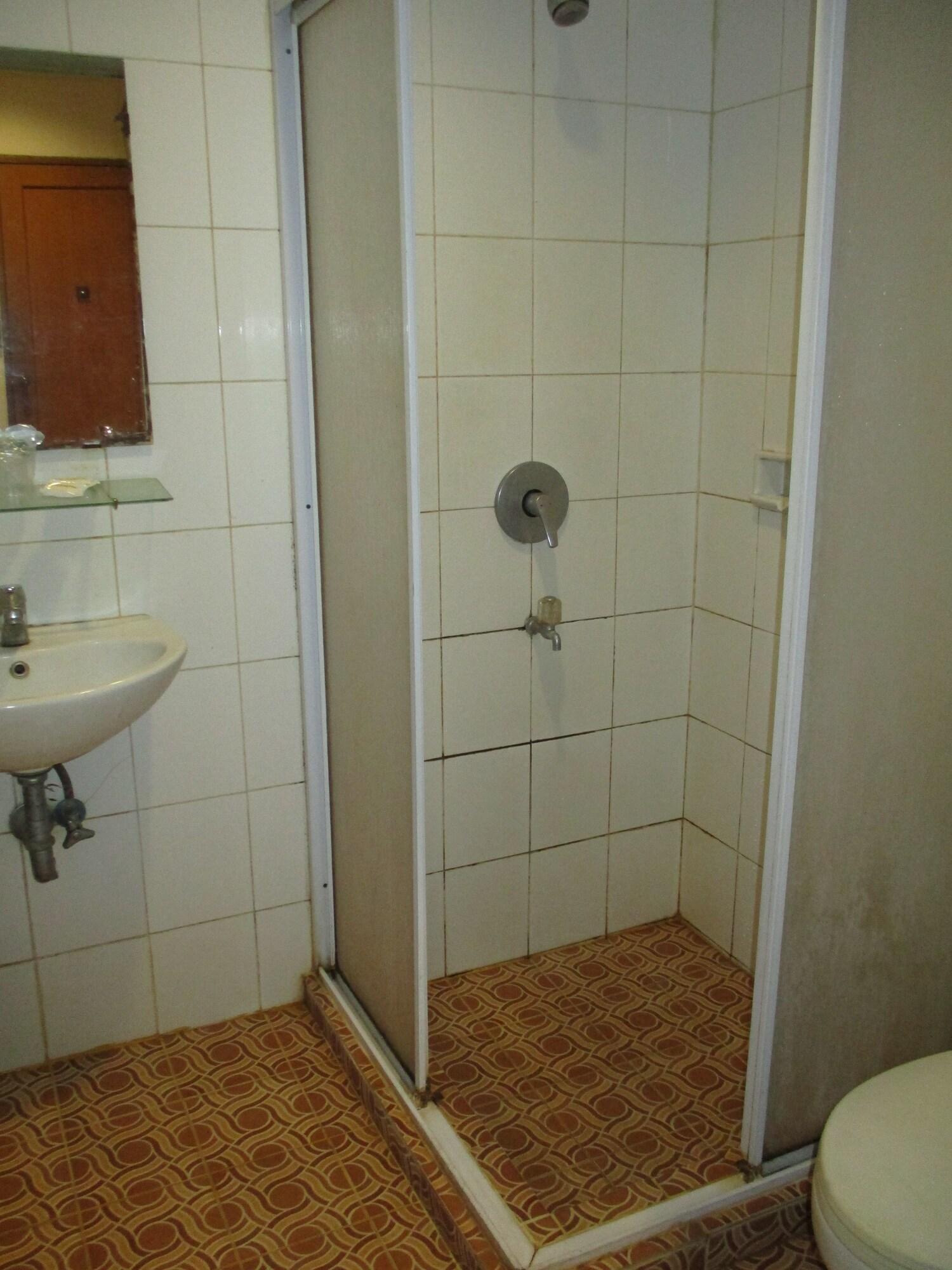 Hotel Caravan Tanah Abang Cakarta Dış mekan fotoğraf
