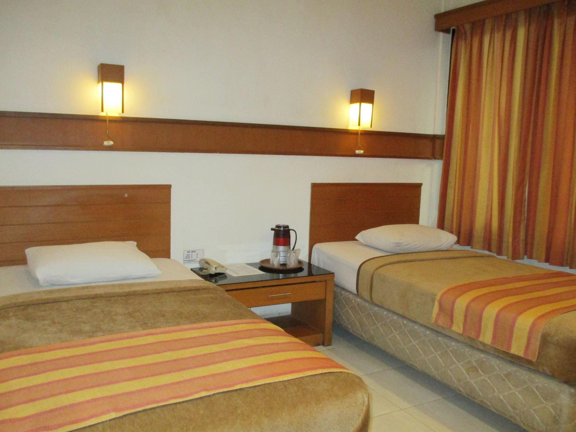 Hotel Caravan Tanah Abang Cakarta Dış mekan fotoğraf
