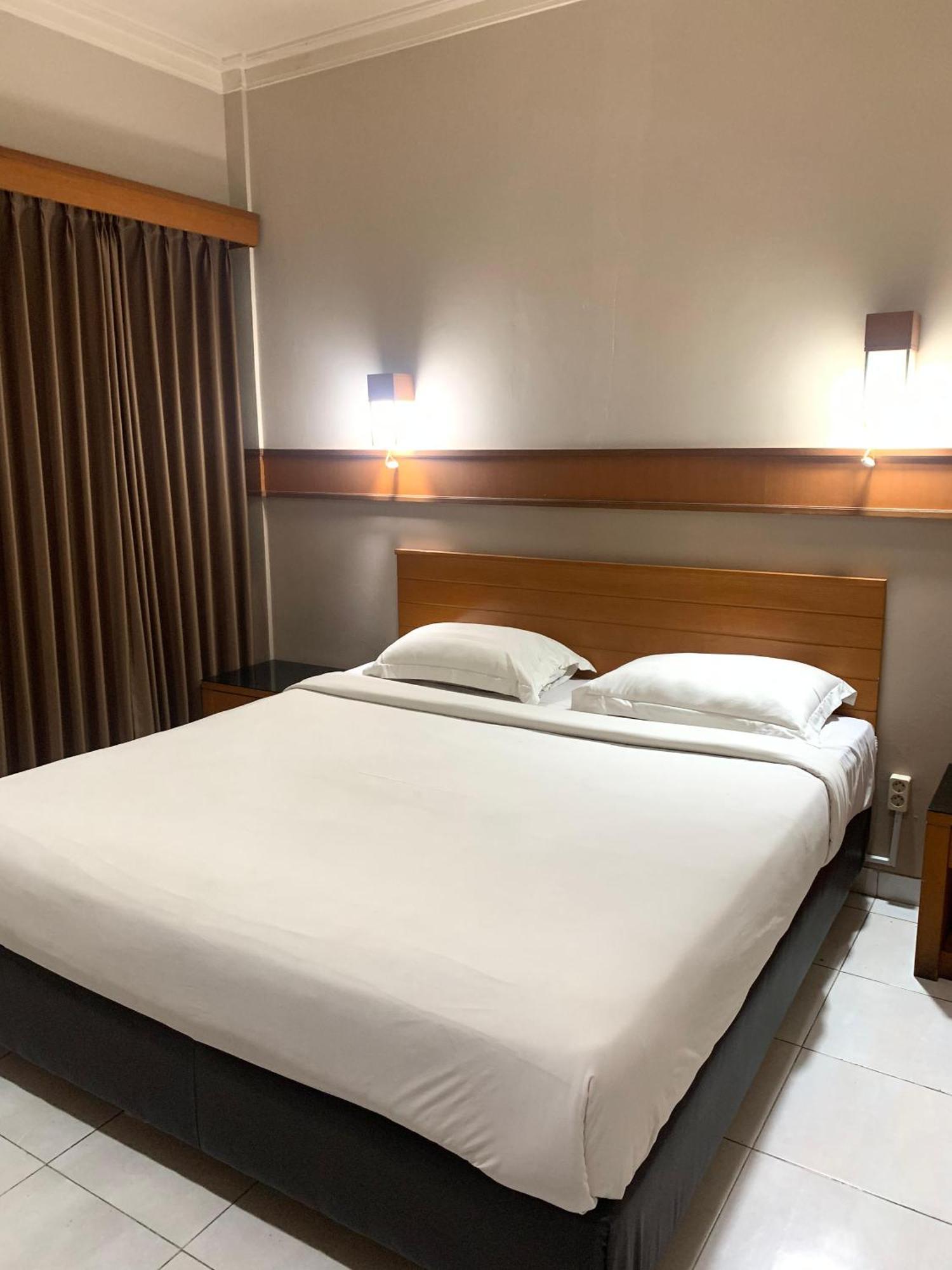 Hotel Caravan Tanah Abang Cakarta Dış mekan fotoğraf